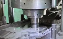 Pressing process of powder metallurgy